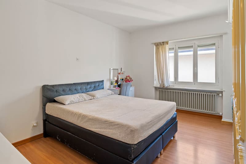 Mehrfamilienhaus mit 12 Wohnungen (3)