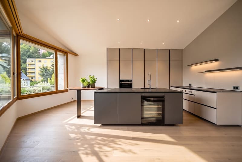 Elegant secondary residences in sculptural architecture Chalavus (2)