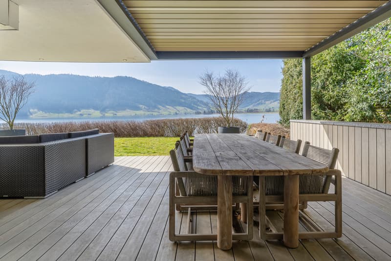 Exclusive offer: Maisonette garden apartment with private lake access (11)