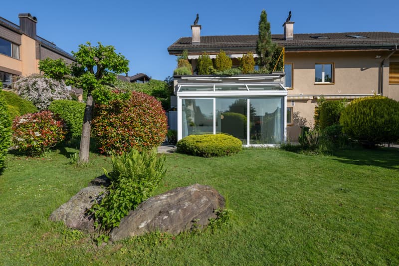 Lichtdurchflutete 3.5-Zimmer Gartenwohnung mit Gestaltungspotenzial (1)