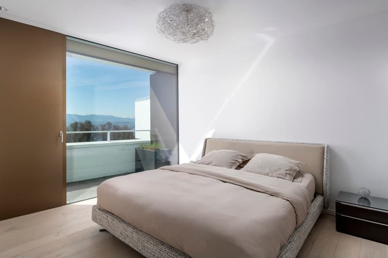 Stylish and ultra-modern ownership apartment on Lake Zurich (5)