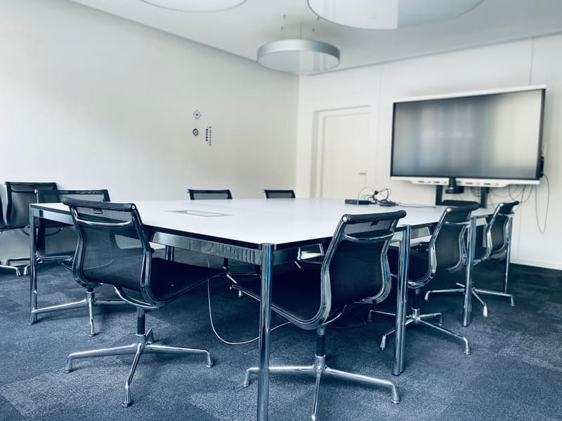 Espace de bureau représentatif avec parking dans la vieille ville de Lucerne (7)