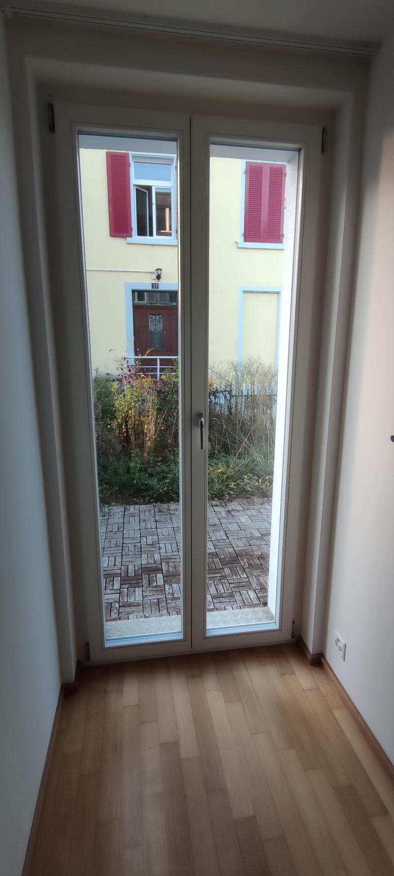 Urban 3.5-room single-family house with 1-room annex and parking space in Winterthur (7)