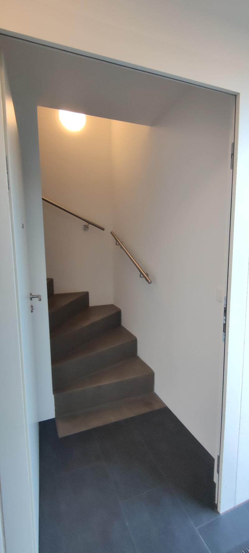 Urban 3.5-room single-family house with 1-room annex and parking space in Winterthur (10)
