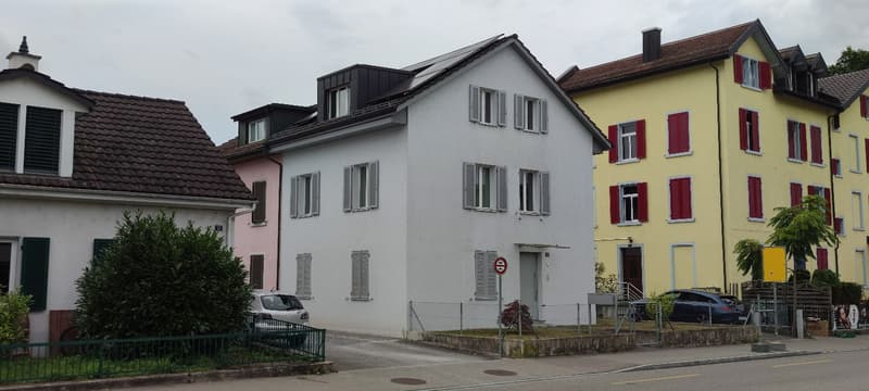 Urban 3.5-room single-family house with 1-room annex and parking space in Winterthur (3)