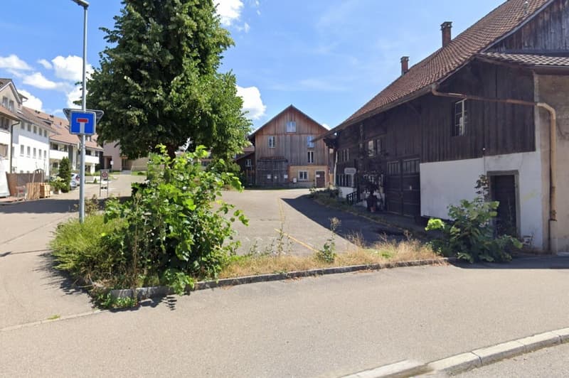 Parkplatz zu vermieten (2)