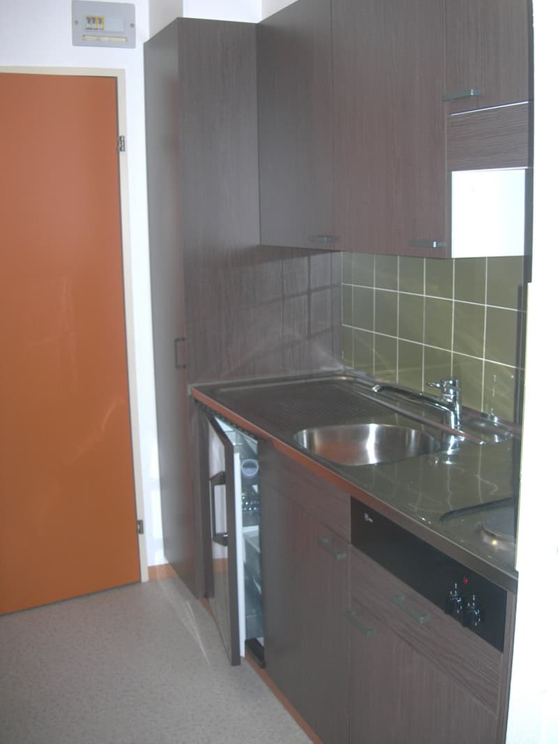 8351.02.0103_Kue.JPG