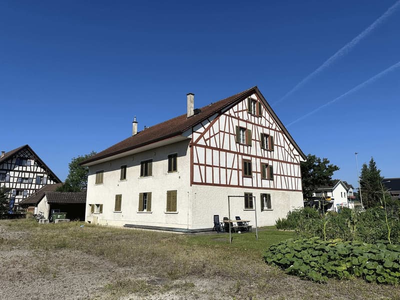Mehrfamilienhaus mit Baulandgrundstück in der Kernzone (4)