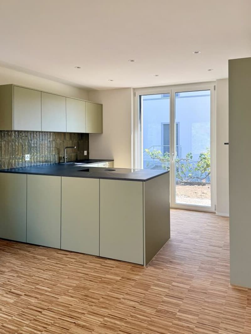 Modernes Wohnen mit Galerie, Garten und eigener Tiefgarage (Mittelhaus) (3)