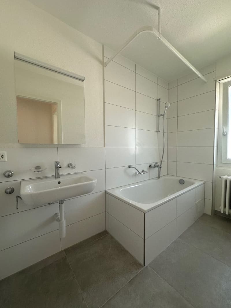 Partly renovated 3.5-room apartment for rent in a quiet and preferred location! (1)