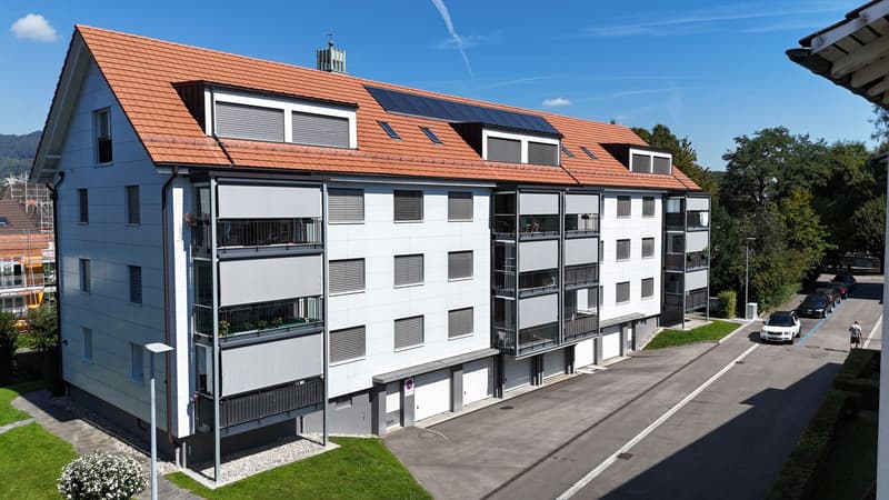 Teilsanierte 3.5-Zimmerwohnung zu vermieten an ruhiger und bevorzugter Lage! (12)