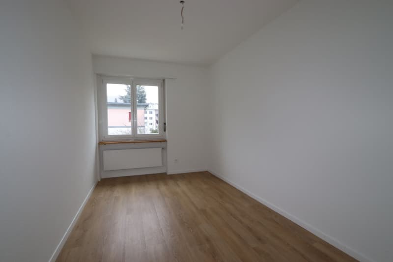 Your new home in a quiet neighborhood! (10)