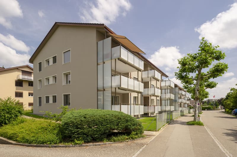 Experience unique living comfort in a quiet location! (1)