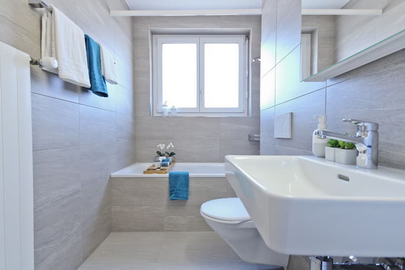 Experience unique living comfort in a quiet location! (3)