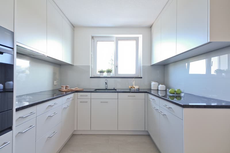 Experience unique living comfort in a quiet location! (2)