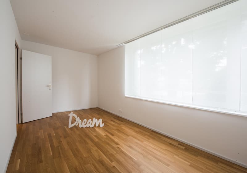 Modern 2.5-room apartment with large seating area in Unterentfelden (6)