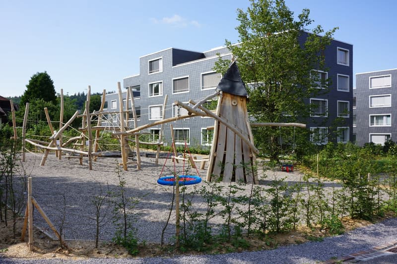Modern 2.5-room apartment with large seating area in Unterentfelden (9)