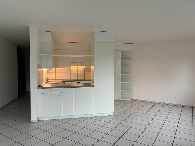 Helle Wohnung mit Sitzplatz (3)