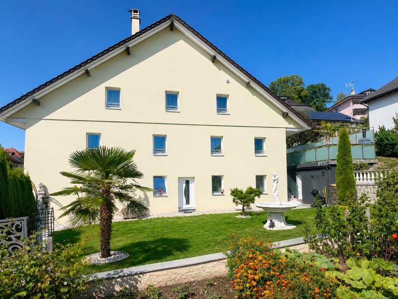 Eigenschaft mit Charakter, bestehend aus 3 Wohnungen – 393 m² Wohnfläche in Romont (2)