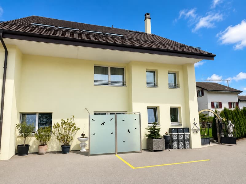 Eigenschaft mit Charakter, bestehend aus 3 Wohnungen – 393 m² Wohnfläche in Romont (3)