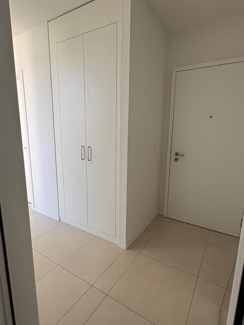 Wohnung mit 3.5 Zimmern – Ein modernes Wohnambiente im Herzen von Marly (5)