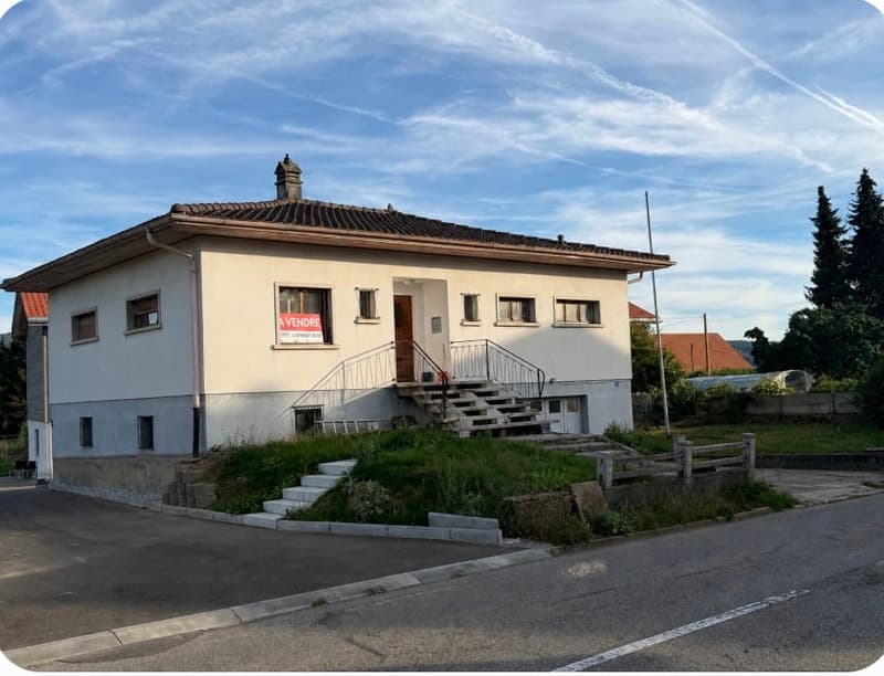 MAISON INDIVIDUELLE À CHÉNENS – POTENTIEL D’AGRANDISSEMENT (2)
