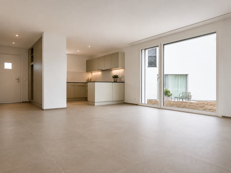Immediately available - detached single-family home (2)