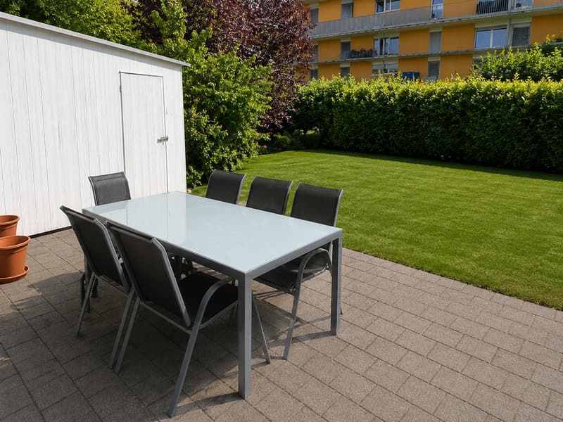 Sitzplatz mit Garten