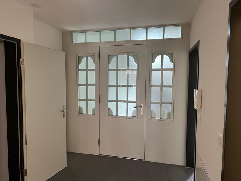 Living at Löwen Center Lucerne - Spacious, bright 2.5 room apartment for rent (7)
