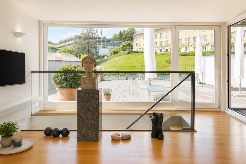 Living above the roofs of Löwen Center Lucerne - Exclusive Maisonette Attic Apartment, 190m2 (4)