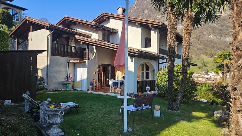 Single-family house in Arogno (1)