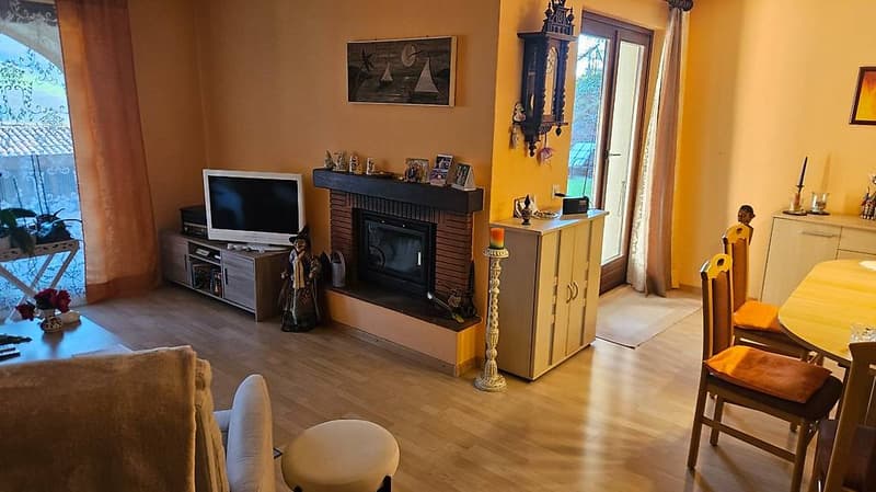 Single-family house in Arogno (4)