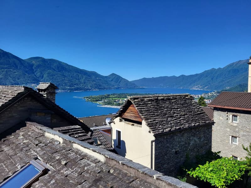 Originelles Tessinerhaus im Nucleo von Brione s.Minusio (2)