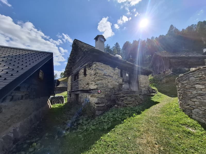 Verkauf von Rustico in den Bergen von Semione zur Renovierung (4)