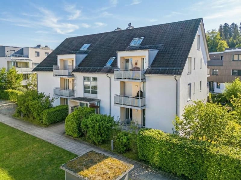 Directly on the city border - 3.5-room garden apartment in a quiet and natural location (2)