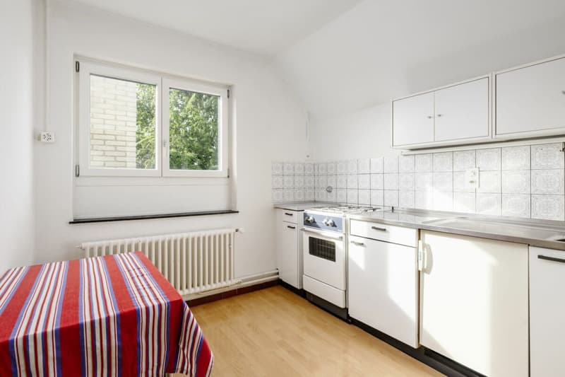 Charmante 2.5-Zimmerwohnung - Ihre Wohlfühloase im Kreis 9 (4)