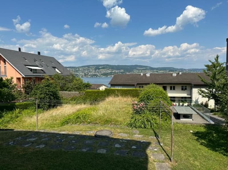Appartamento di 3 locali con vista lago in affitto (1)