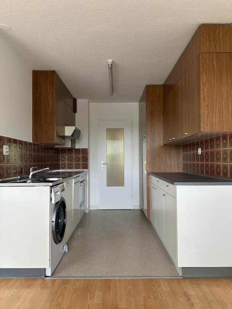 Appartement ensoleillé de 4,5 pièces avec balcon (7)
