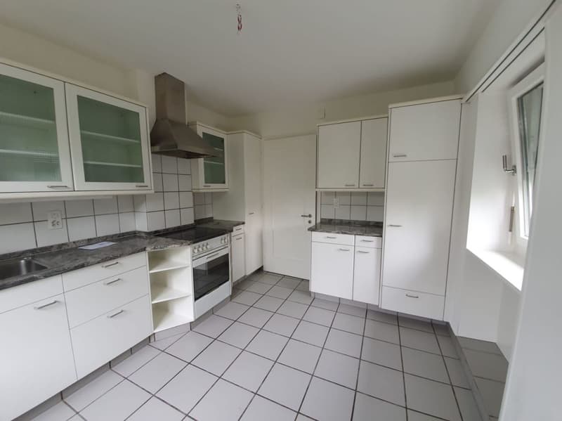 Gemütliche 5.5-Zimmer-Wohnung in Seebach (6)