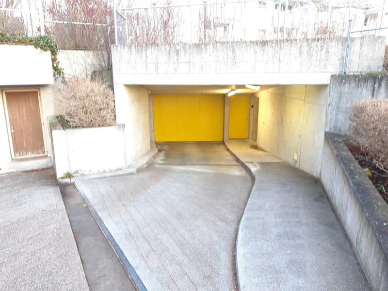 Places de stationnement à louer ! (2)