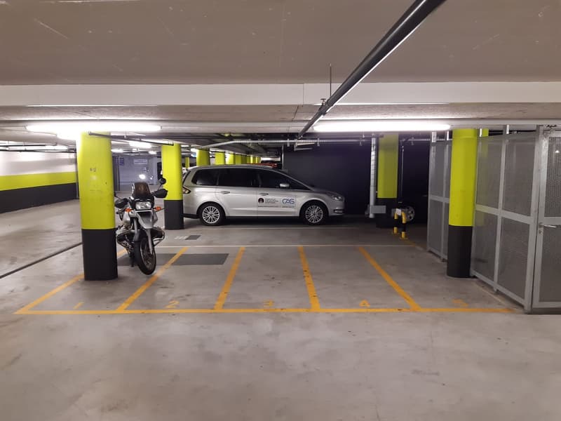 Motorradeinstellplatz im Greenpark (5)