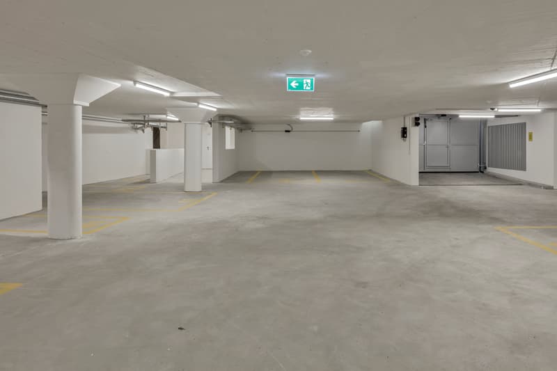 Motorradplatz zu vermieten (2)