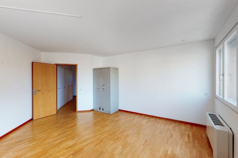 Spazio ufficio di prestigio a Mendrisio 170 m² funzionali e luminosi (3)