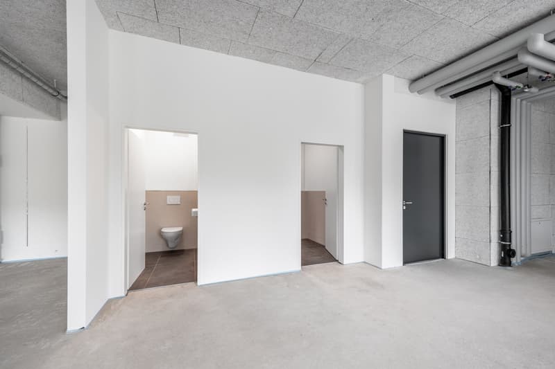 Espace de bureau ou commercial dans l'überbauung moderne de Sennenwies (6)