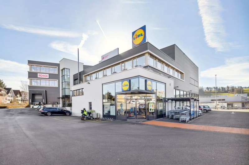 Lagerräumlichkeiten/Gewerbefläche (2)