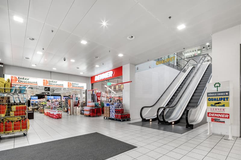 Sales area in Thurgipark - ideal for discounters and specialty stores (4)