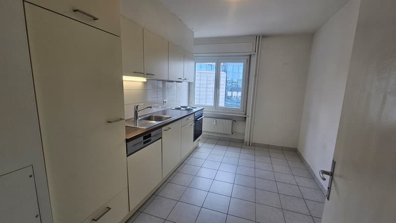 Ideally located! (6)