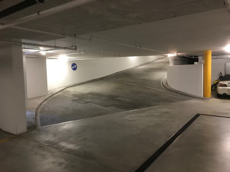 Parcheggi in garage sotterraneo chiuso (3)