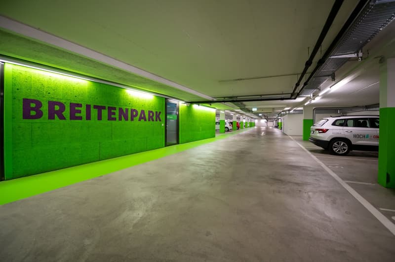 Espace de bistro attractif avec espace extérieur (6)