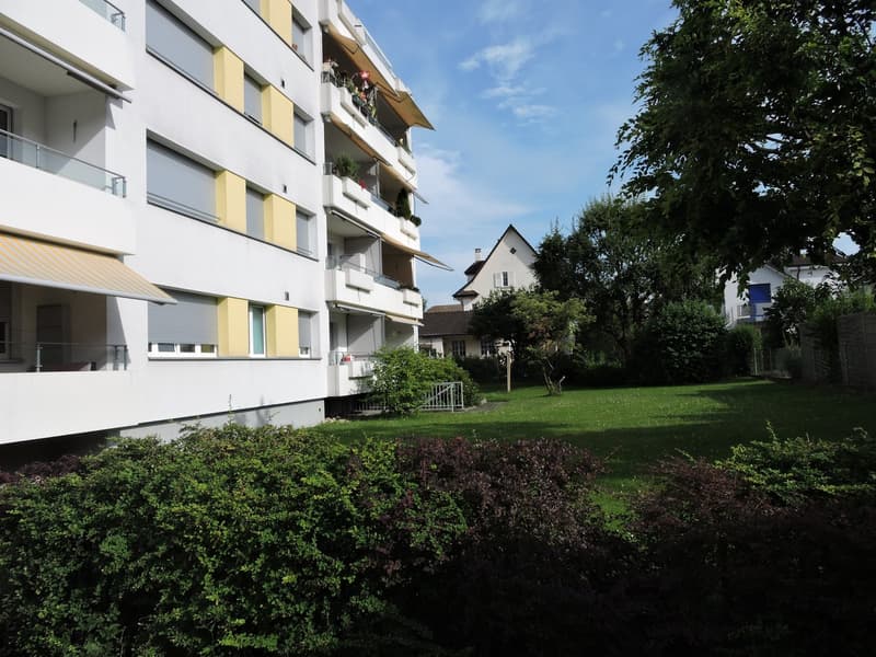 Motorradplatz zu vermieten - 6 Monate Mietzinsfrei (1)